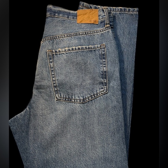 Aeropostale 90’a Super high Rise straight Distressed jeans, NWOT, size 10 - Picture 5 of 6